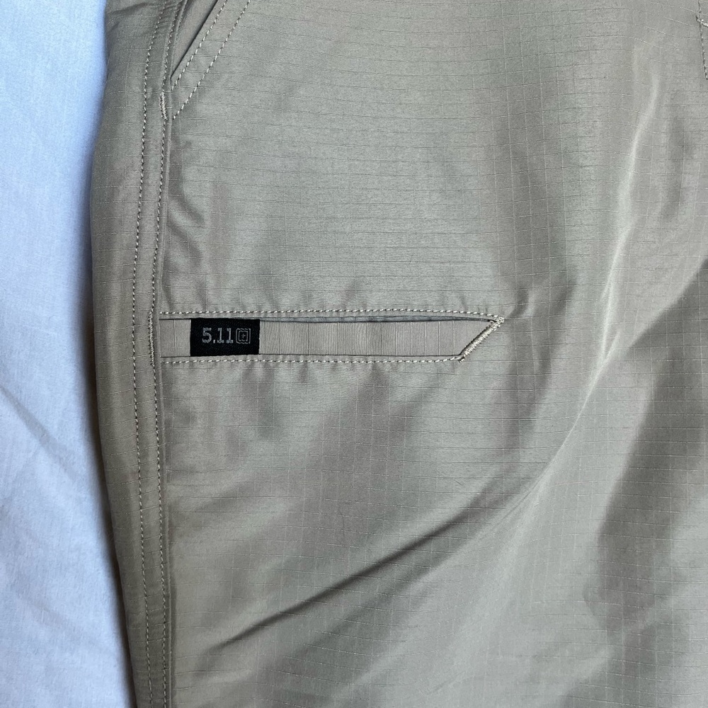 5.11 Tactical women’s fast-tac urban pant size 10 long in khaki NWT - Picture 3 of 11